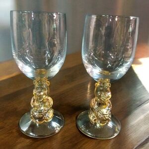 Walt Disney Co. Glasses With Pooh Bear Holding Honey Bucket Amber Bottom 6.5"T